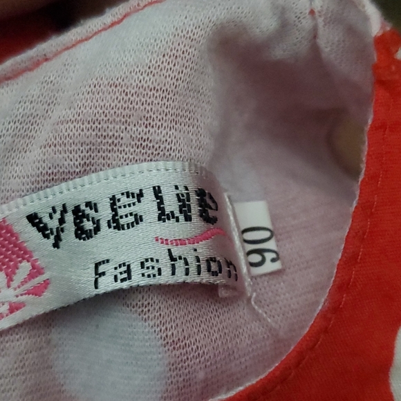 Baby Girls Size 90 Pokadot red Dress w/bow - Picture 3 of 3